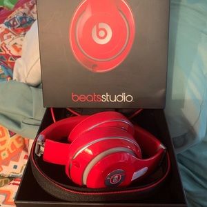 Beats By Dre Over Ear Headphones